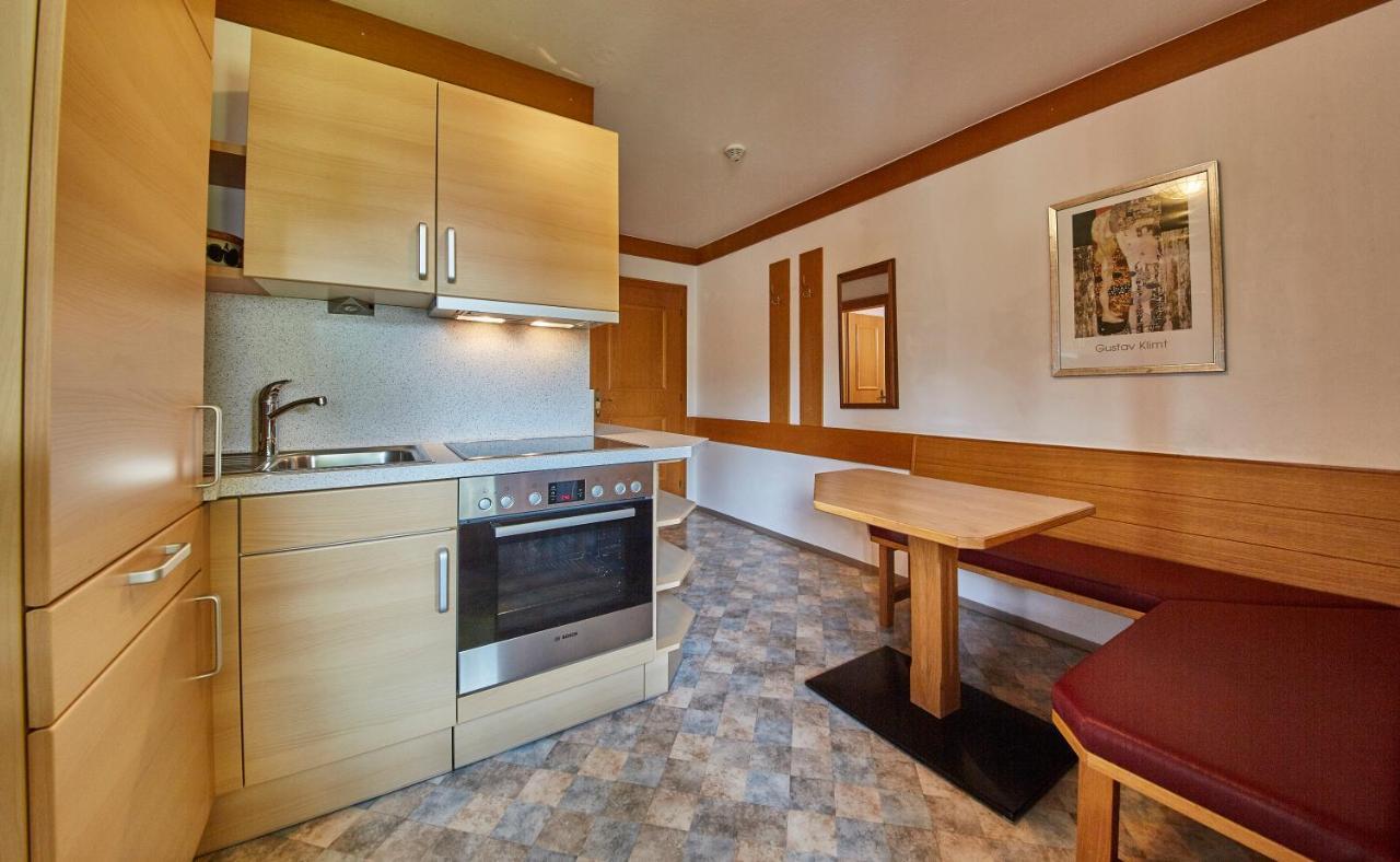 Appartements Christine Maishofen Exterior photo
